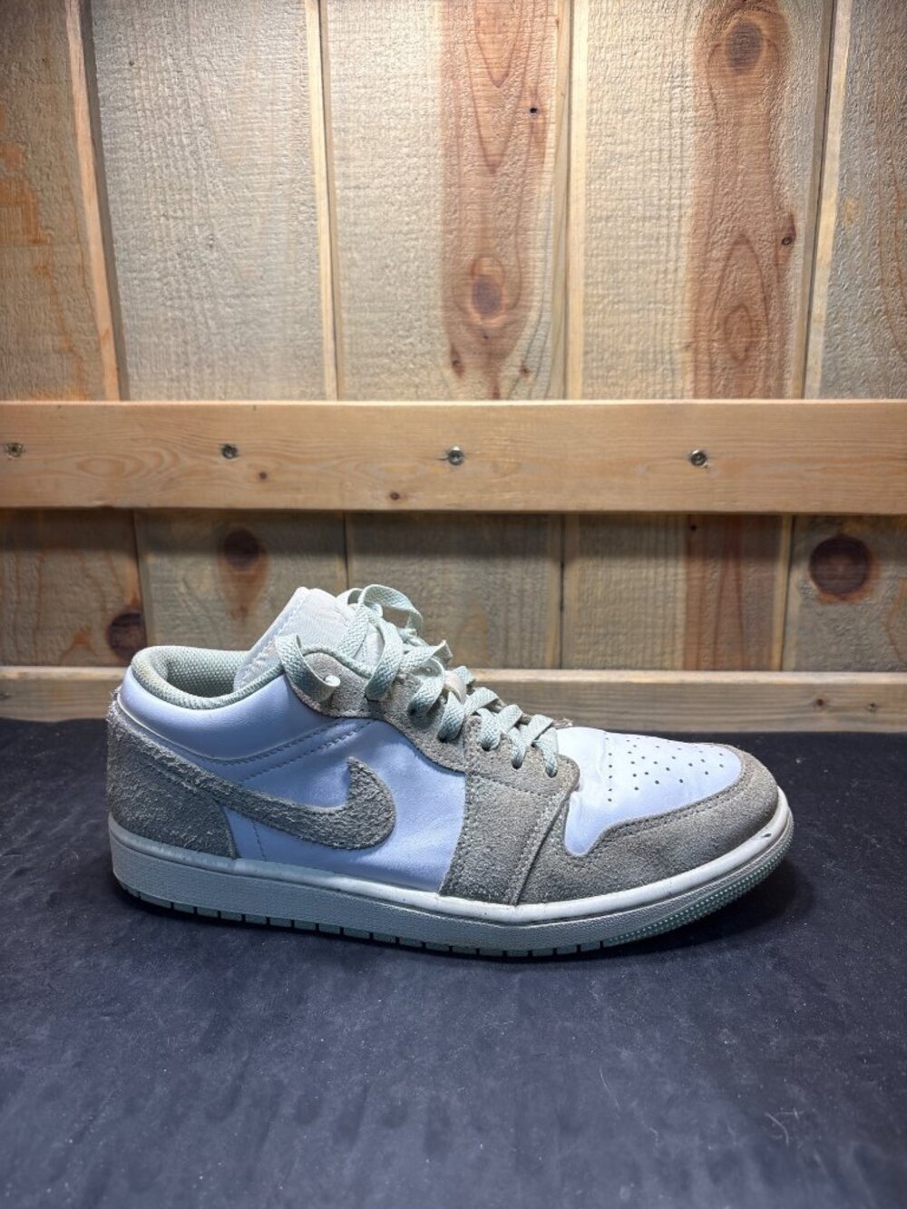 Nike Air Jordan 1 Low FN5214-131 Womens Size US 8 UK 7 EU 41 White Sneakers - Picture 6 of 10